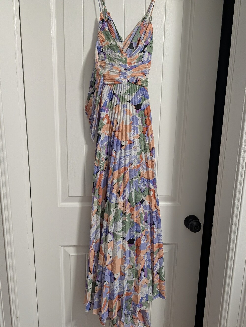 Floral Pleated V-Neck Maxi Dress in Lavender & Peach